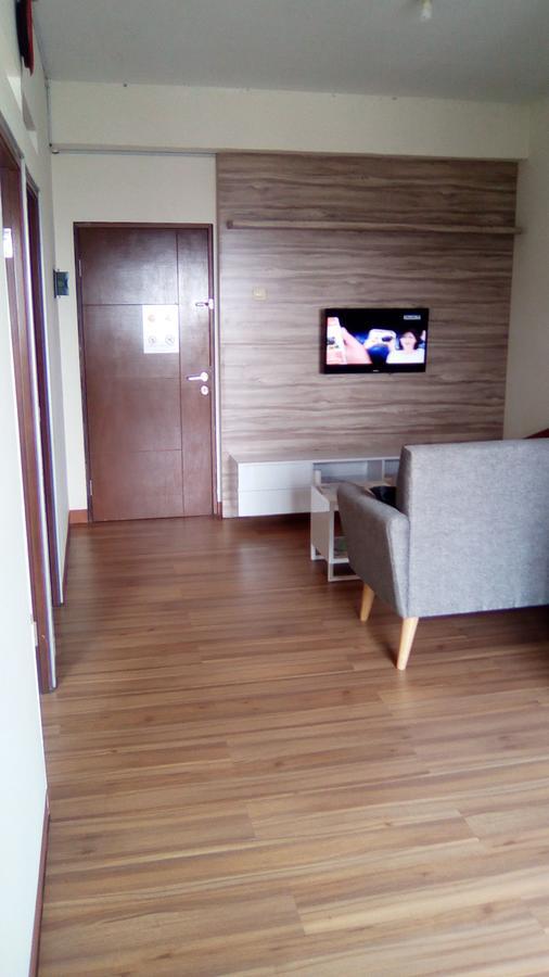 Gateway Cicadas Apartment Бандунг Екстериор снимка