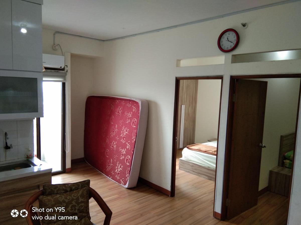 Gateway Cicadas Apartment Бандунг Екстериор снимка