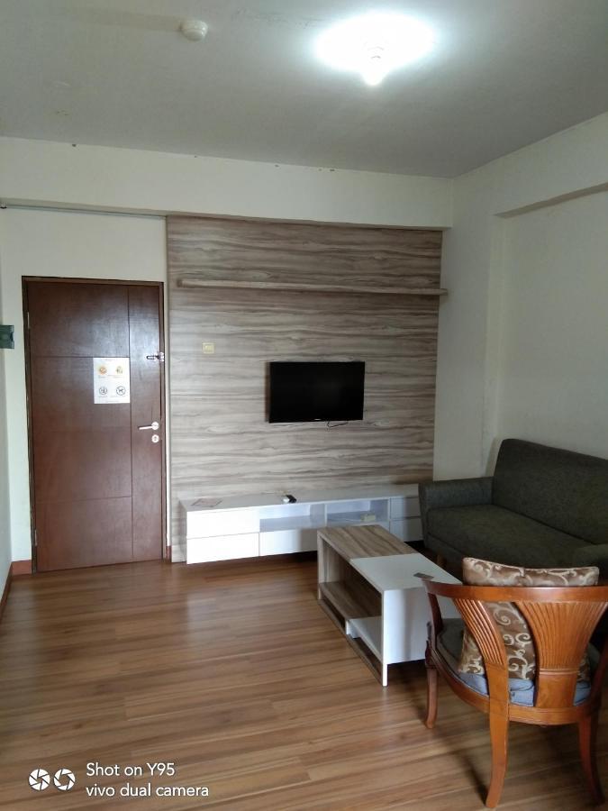 Gateway Cicadas Apartment Бандунг Екстериор снимка